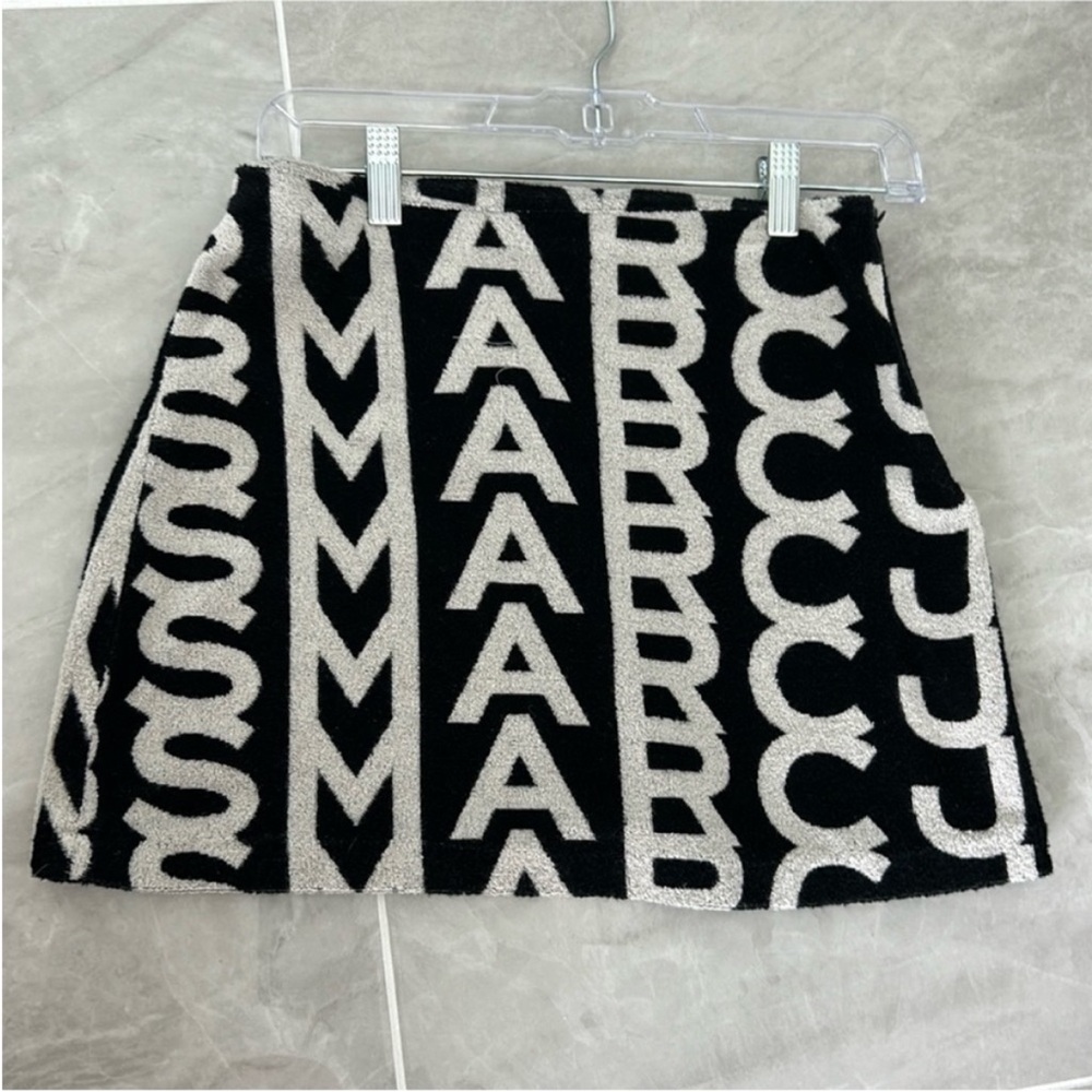 Marc Jacobs Black and Cream Logo Knit Mini Skirt